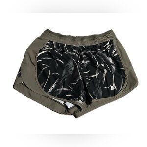 Kohls Brand Tek Gear Active Running Leaf Graphic Shorts